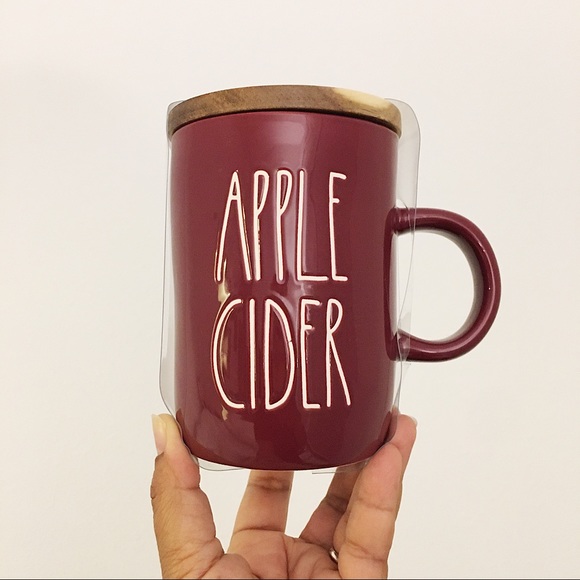Rae Dunn APPLE CIDER Coffee Mug with wooden lid - Picture 1 of 4